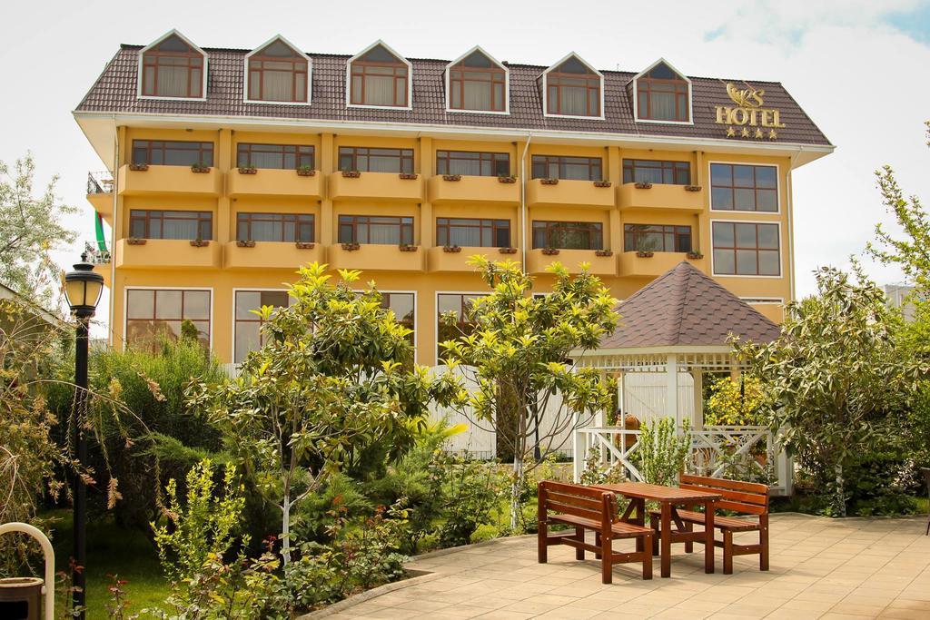 River Side Hotel Мингечевир Екстериор снимка
