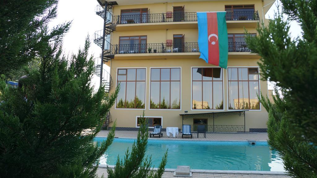 River Side Hotel Мингечевир Екстериор снимка